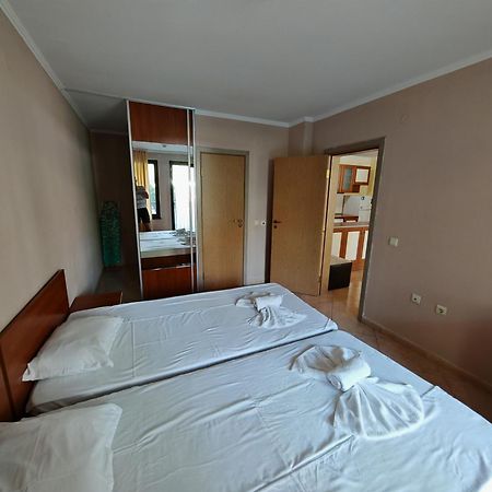 Marina Delfin Apartments - Top Location & Pet Friendly 圣弗拉斯 外观 照片